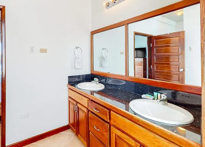 Villa 17 At Mara Laguna
