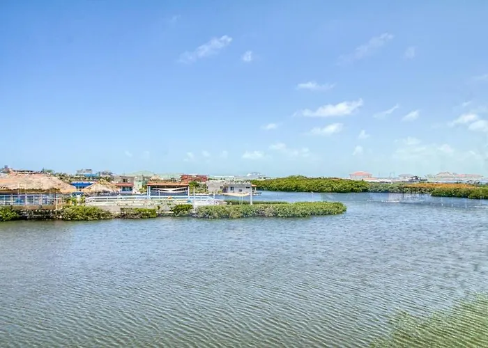 17 At Mara Laguna Villa San Pedro (Ambergris Caye)